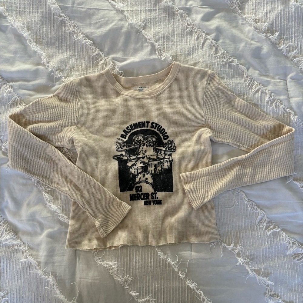 Really cute Brandy Melville long sleeve